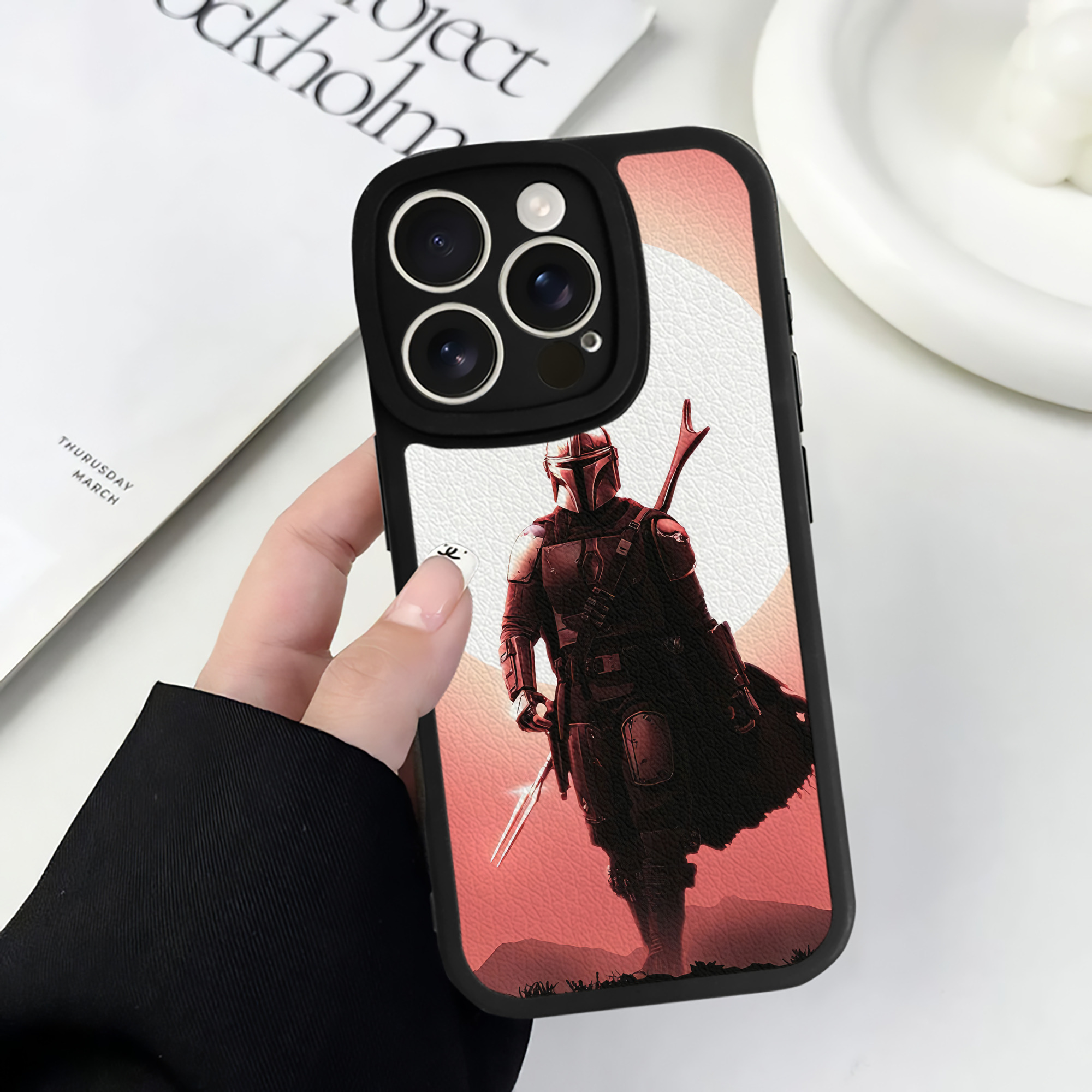 （画像用） スター・ウォーズ Star Wars 【iPhone 16シリーズ対応】シリコンスマホケース（レザー調） 材質：シリコン